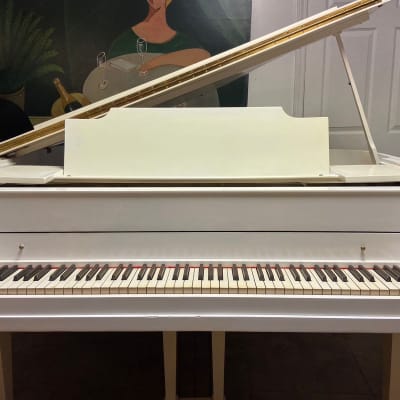 Grand piano Emerson, 5’1” image 5