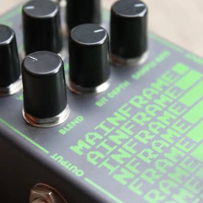 EHX Mainframe Bit Crusher image 4