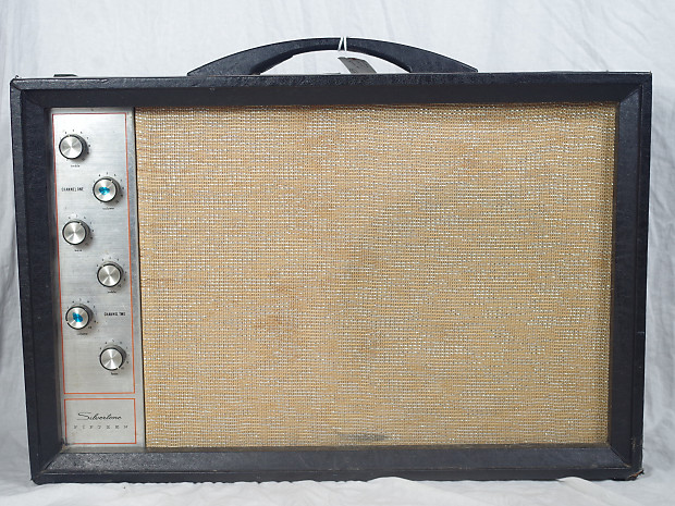 Silvertone Model 1473 25-Watt 1x15 Bass / Accordion Combo image 2