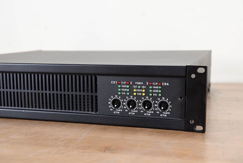 PG]USED QSC CX404 4ch PROFESSIONAL AMPLIFIER パワーアンプ