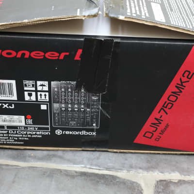 Pioneer DJM-750MK2 4-Channel Professional DJ Mixer with Gorilla Flight Case (Stealth Edition Black) image 10