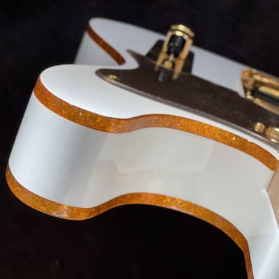 超人気新品 Fender Gold / White 2020 Signature Haruna Telecaster Japan ギター