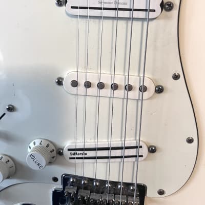 Upgraded (Read) Fender Lefty Left Handed Stratocaster Maple Fingerboard White MIM image 4