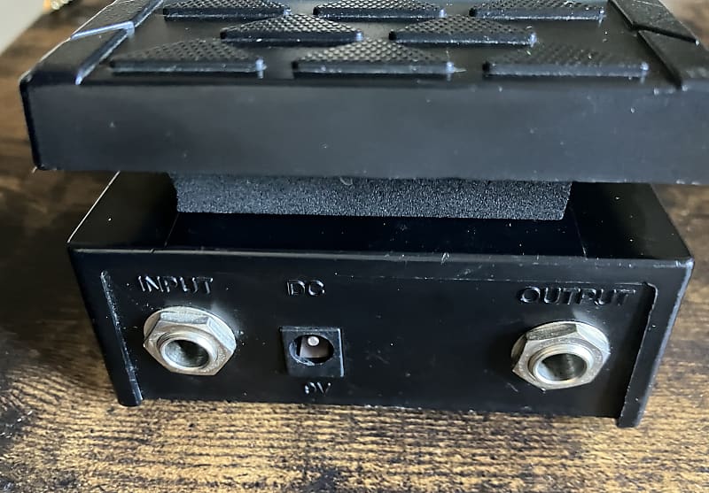 Vintage 90's Ibanez WH10 Wah - Black V1.2 Model - Japan