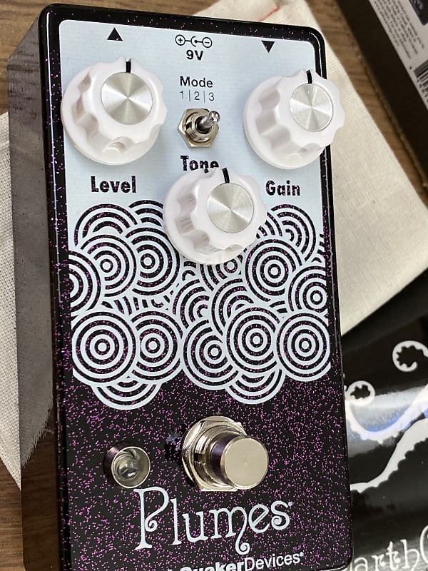 EarthQuaker Devices Plumes Limited Purple Sparkle Pedal