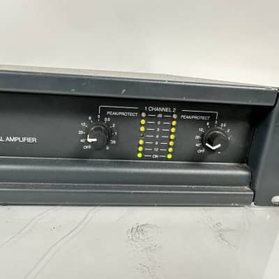 d*h様 BOSE1800SERIES V PROFESSIONAL AMPLI Bose 1800 Series V Professional Power Amplifier Operation