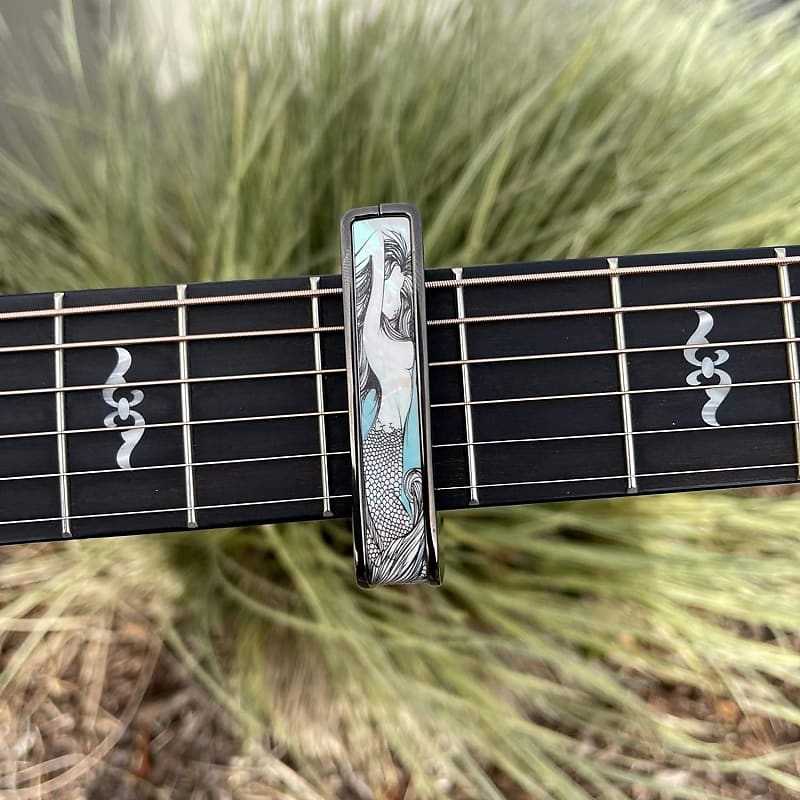 Thalia Capo Deluxe Series TH-CB201-12 Black Chrome w Mermaid Inlay