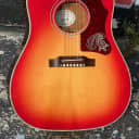 Gibson Brad Paisley J-45 2010 # 14 of 300 made in this stunning Cherry'burst w/Adirondack Top WOW !