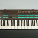 Yamaha DX7 Classic 80's Digital FM Polyphonic Synthesiser - 100V