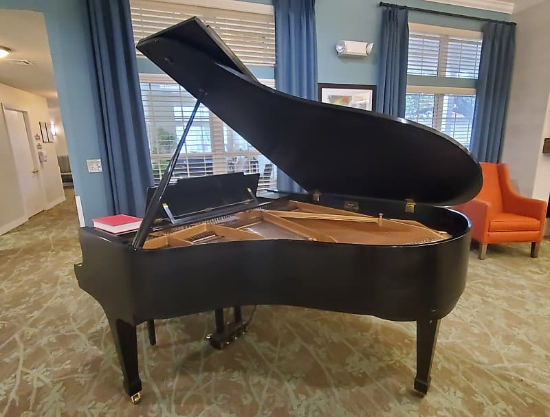 Kawai KG-2C Baby Grand Piano in Polished Ebony... ending | Reverb