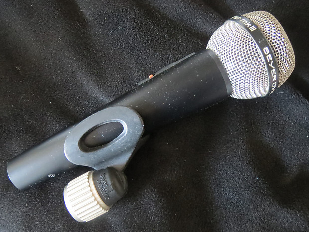 Beyerdynamic M600 Dynamic Microphone – Cole Picks Vintage