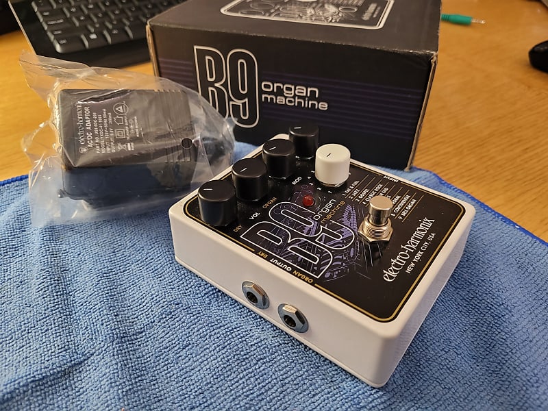 Electro-Harmonix B9 Organ Machine