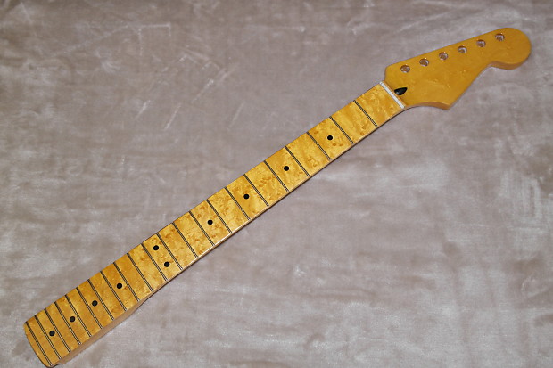 Mighty Mite MM2903VT Vintage Tint Birds Eye Maple Stratocaster Neck Medium Jumbo Frets C Profile 7