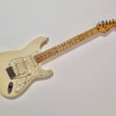 Fender American Standard Stratocaster with Maple Fretboard 1993 Arctic White
