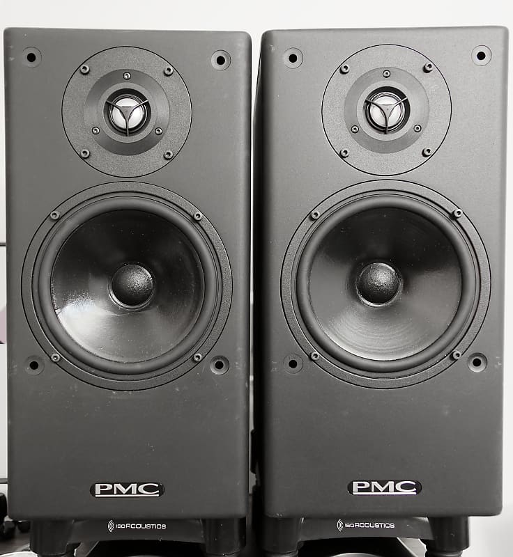 PMC TB2 ペア　モニタースピーカー ヘビームーン、PMCのアクティブスピーカー2機種