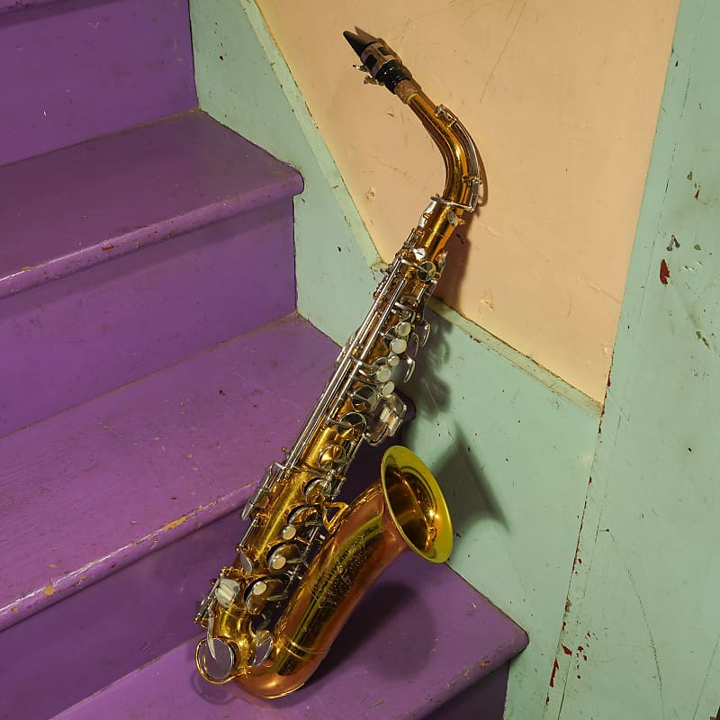 1960s H.N. White King Cleveland Alto Saxophone w/Case & Goodies