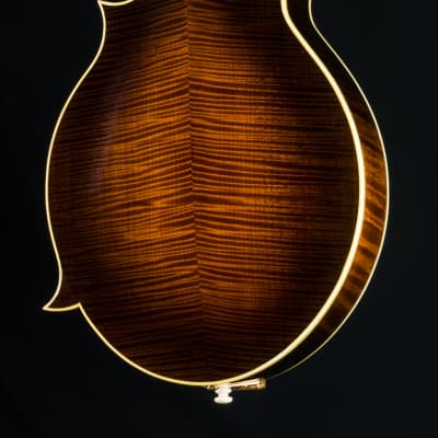 Hinde Heritage F German Spruce and Torrefied Flamed Maple Mandolin NEW image 16