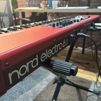 Nord Electro 6D SW73 Semi-Weighted 73-Key Digital Piano 2018 - 2022 - Red image 4