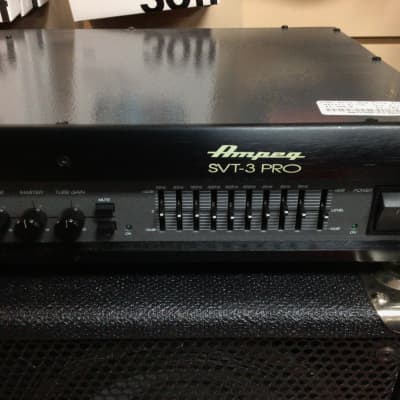 Ampeg SVT-3 PRO 450-Watt Rackmount Bass Amp Head | Reverb Canada