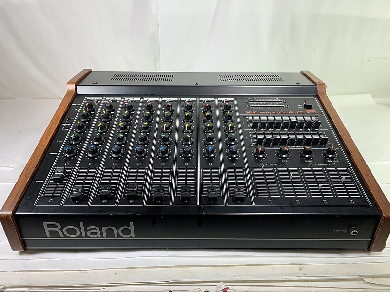 Roland PA-150 Stereo 8 Channel Mixing Amplifier