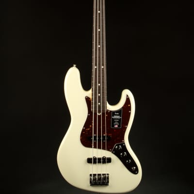Fender American Professional II Jazz Bass, Rosewood Fingerboard - Olympic White image 3