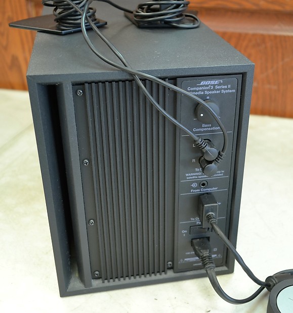 Bose Companion 3 Series II Multimedia Speaker System (2 Bose Companion 3 Series II Multimedia Speaker System (2