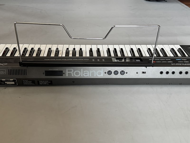 Roland Alpha Juno-2 61-Key Programmable Polyphonic Synthesizer