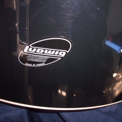 NEW Ludwig Accent Combo 22"x 16 " Bass Kick Drum Empty Shell Gloss Black NO lugs or mounts image 2