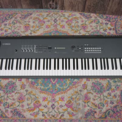 Yamaha MX88 Synthesizer (Cleveland, OH)