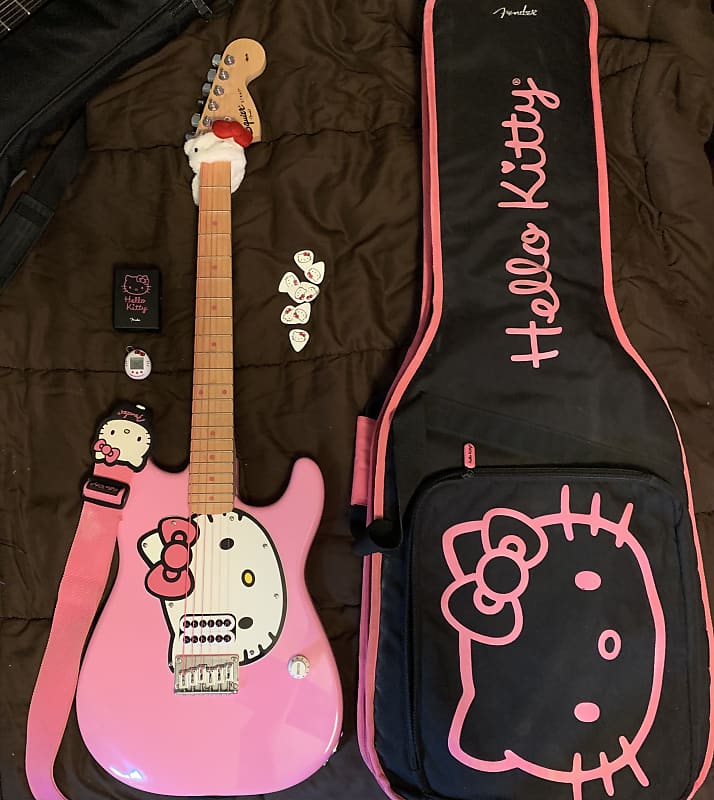 Hello Kitty Stratocaster Bundle **Seymour Duncan INVADER w Strap