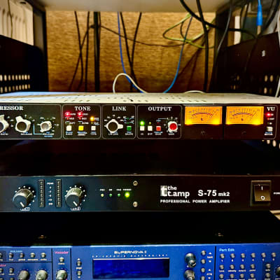 API 2500 Stereo Bus Compressor 2000 - 2019 - Black image 1