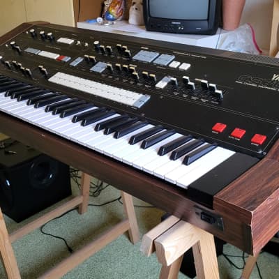 Yamaha CS-70M Polyphonic Synthesizers 1981 - 1984 - Black