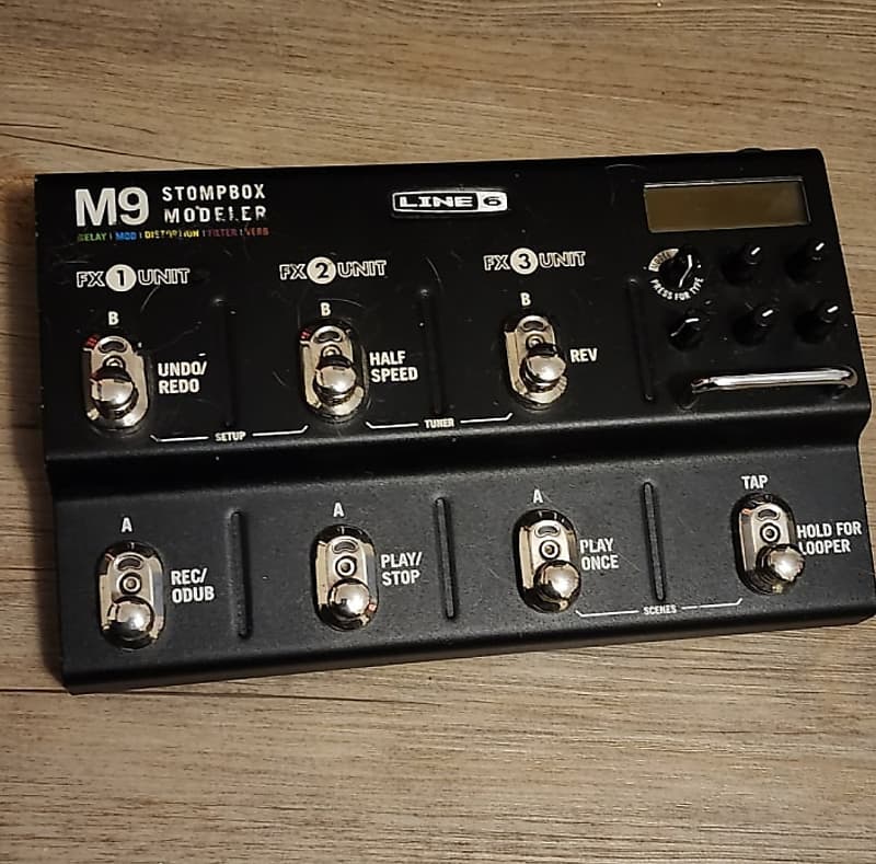 Line 6 M9 Stompbox Modeler | Reverb Canada