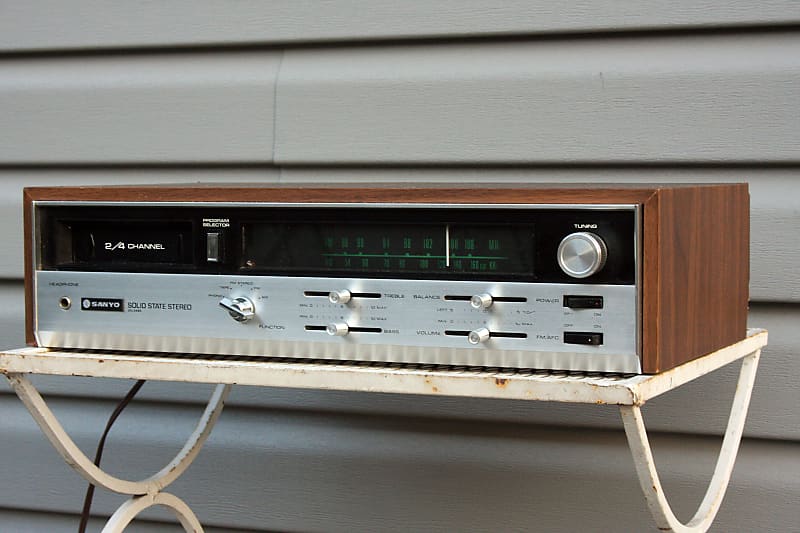 SANYO MR-U4SL Stereo Radio Cassette Recorder - Old Boomboxes