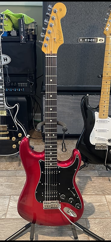 Fender Stratocaster 2023 - Candy apple red image 1