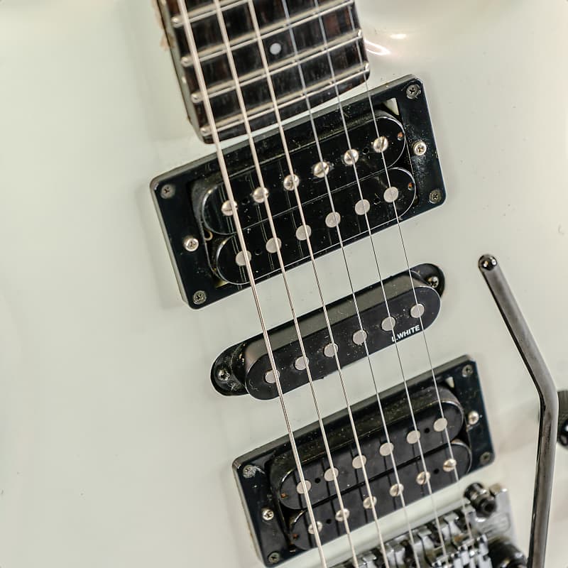 Tokai Custom Edition Graphite Carbo Neck Super Strat Guitar w