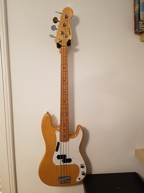 Hohner precision bass top