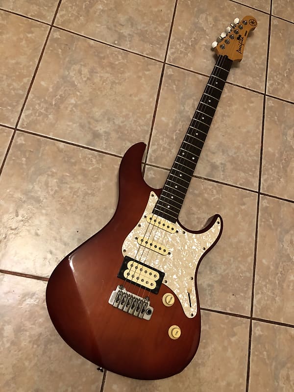 ギター YAMAHA Pacifica 604W My new guitar -Yamaha Pacifica 604W : r/guitarporn
