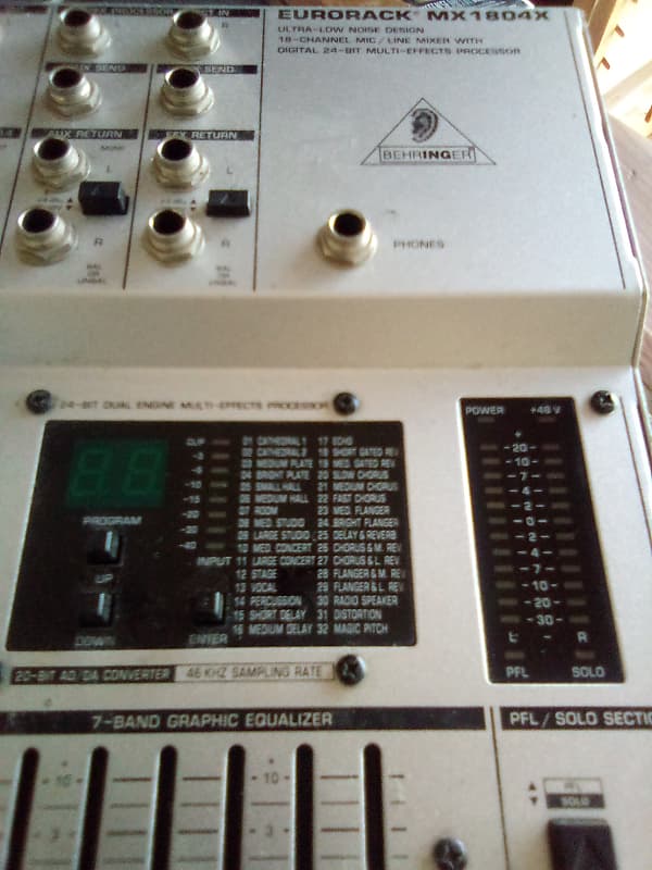 Behringer Eurorack MX1804X | Reverb