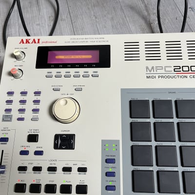 Akai MPC2000 MIDI Production Center 1997 - 2001 - Grey image 7