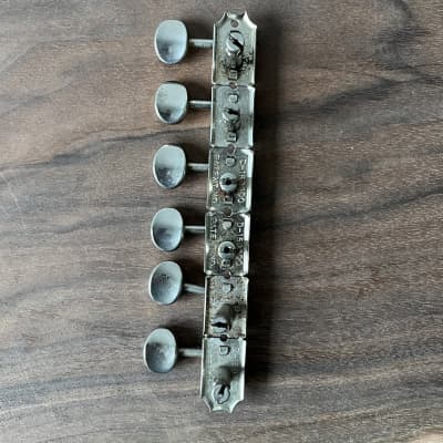 Fender Kluson Deluxe Tuner Set Double Line Vintage 1964-1967 - Nickel image 4