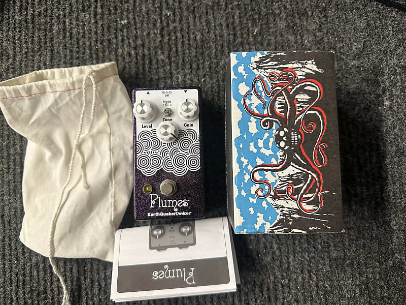 EarthQuaker Devices Plumes Small Signal Shredder