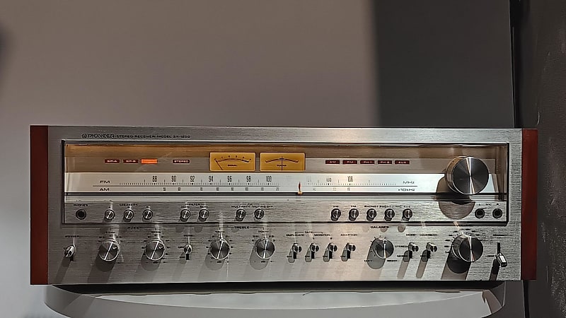 Pioneer SX-1250 160-Watt Stereo Solid-State Receiver | Reverb