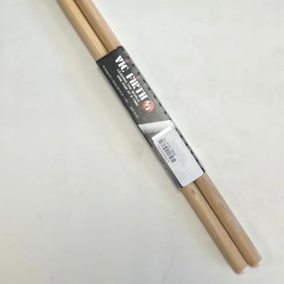 Vic Firth 5B Wood Tip Hickory American Classic Drumsticks image 3