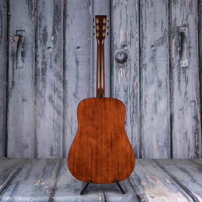 Martin D-18 Modern Deluxe, Natural image 5