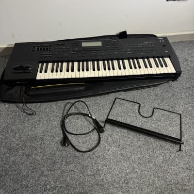 Korg I3 Workstation/Arranger Keyboard (90s model)