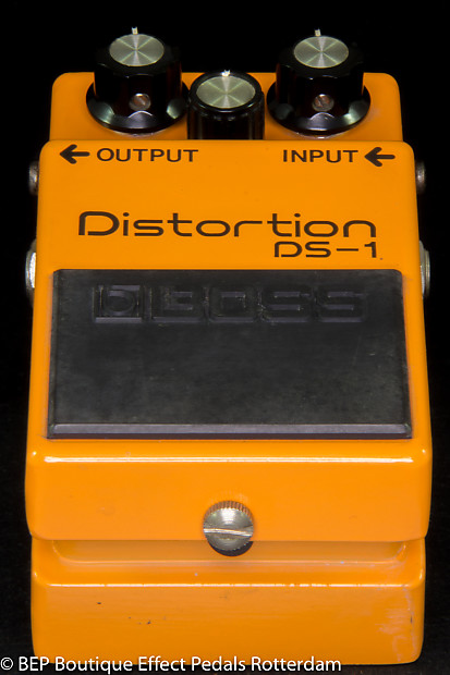 Boss DS-1 Distortion 1979 Japan s/n 7900, with Toshiba Boss DS-1 Distortion 1979 Japan s/n 7900, with Toshiba