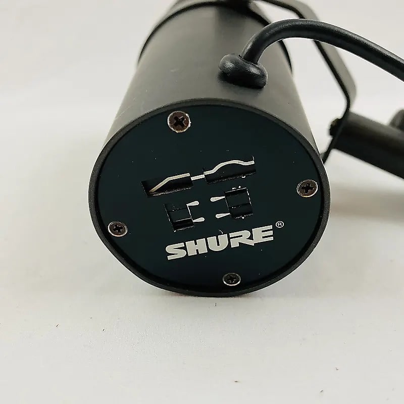 Shure SM7 Cardioid Dynamic Microphone image 4