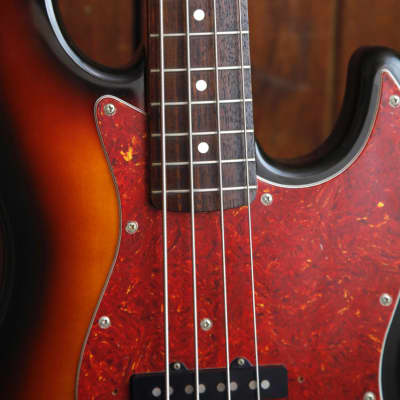 Fender JB62 Jazz Bass Made In Japan Sunburst 1991 Pre-Owned image 5