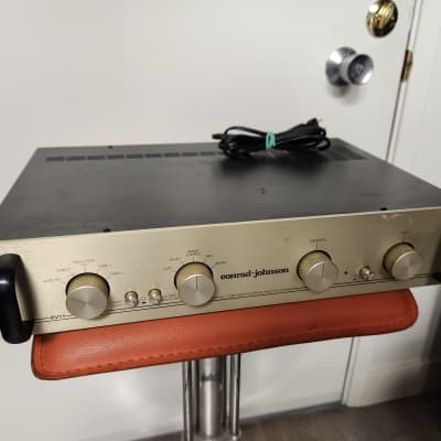 Conrad Johnson PV-11 Stereo PreAmplifier Pre Amplifier Amp PV11 - Free Shipping! image 1